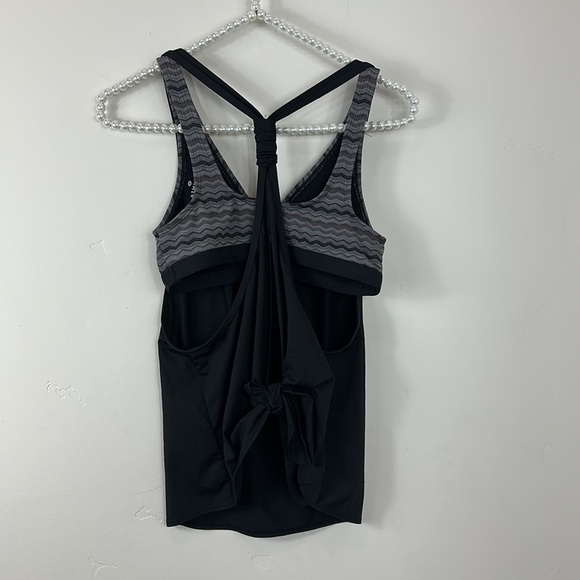 Athlete Black & Gray Tie Open Back Build in Sports Bra Tank Top XXS - Picture 4 of 7